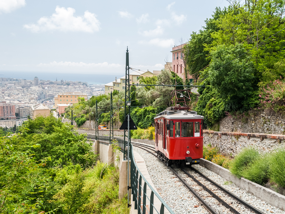 Genova La Prima Citt Italiana A Sperimentare I Trasporti Pubblici