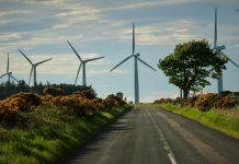 Nel 2025 l’UE ha prodotto più energia da sole e vento che dai combustibili fossili