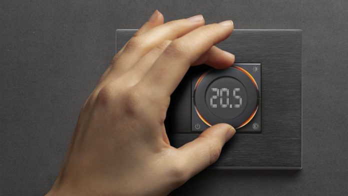 operazione termostato