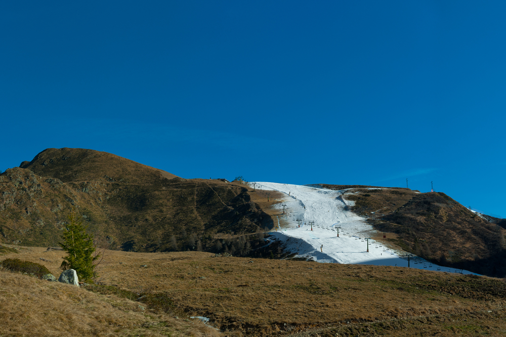 Corno alle scale: via libera alla distruzione del bosco per fare posto allo sci