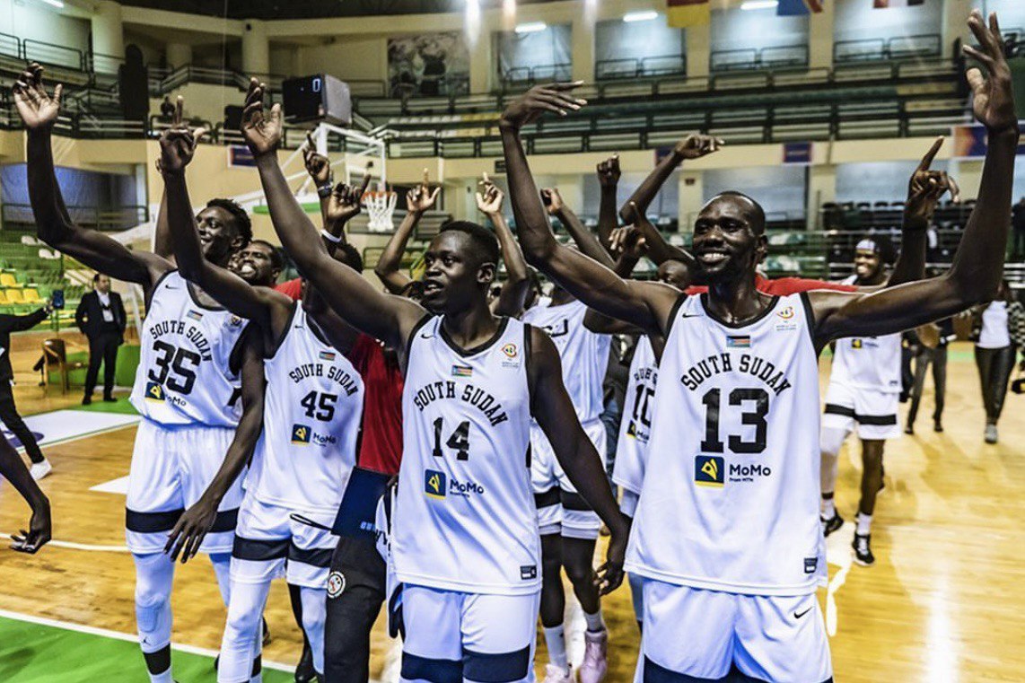 L'incredibile qualificazione ai mondiali della squadra di basket del