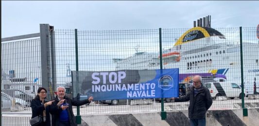inquinamento navale porto di ancona