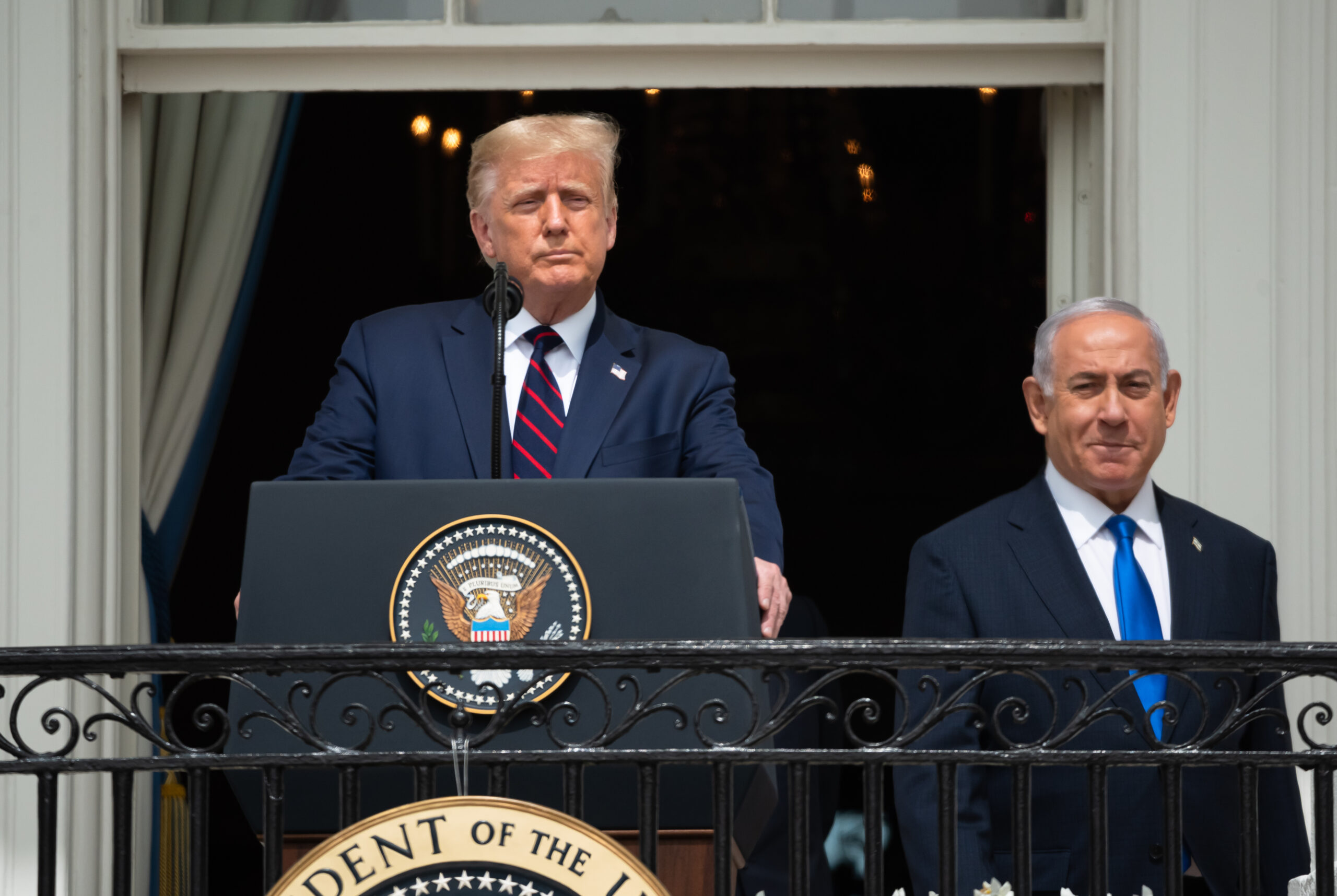 Trump nell’incontro con il criminale di guerra Netanyahu si fa portavoce del genocidio