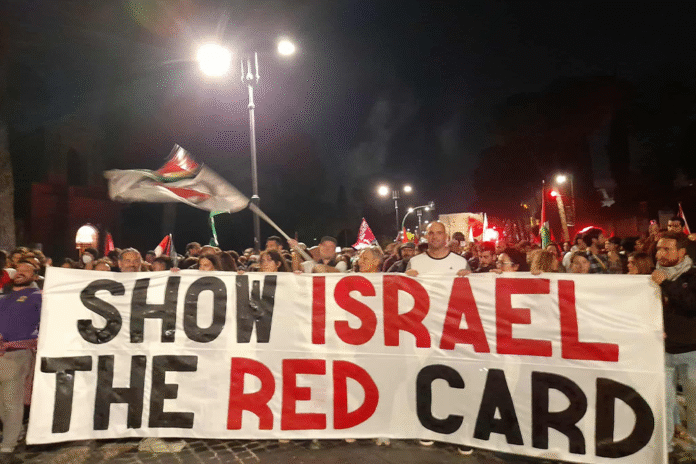 show israel the red card