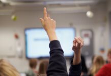 Il movimento contro la militarizzazione delle scuole sta ottenendo importanti vittorie scuola osservatorio militarizzazione