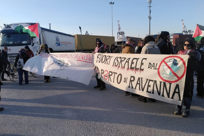 blocco porto di ravenna