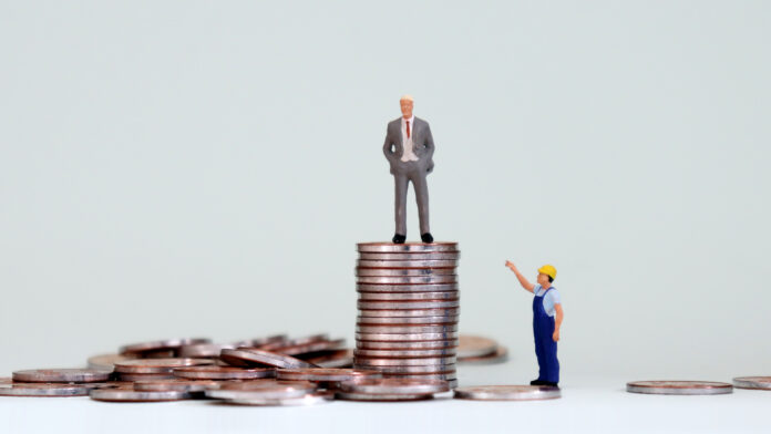 democrazia sotto attacco Oxfam