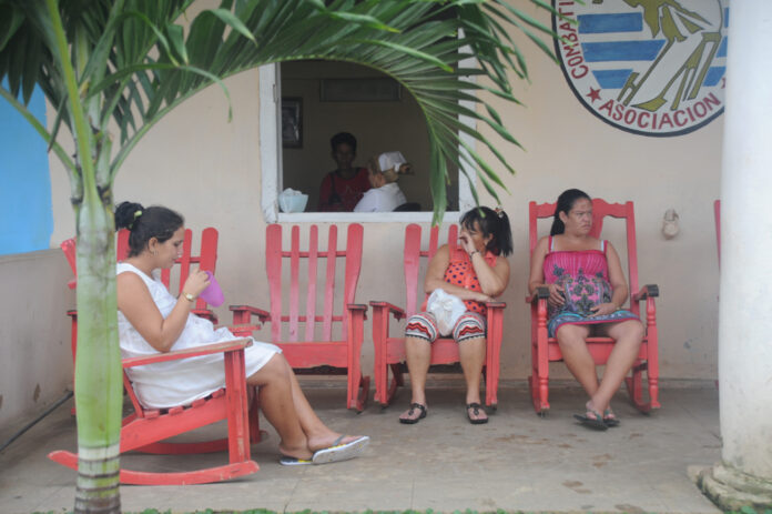 Vinales,,Cuba,-,December,24th,,2017:,A,Group,Of,Pregnant